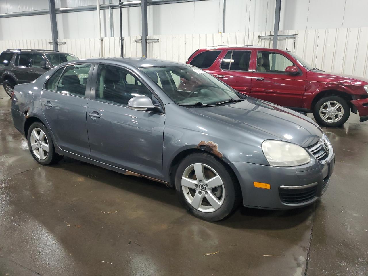 2009 Volkswagen Jetta - Image 4