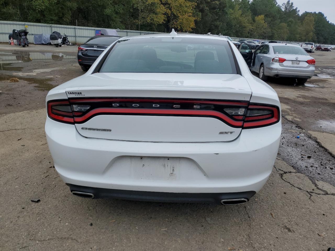 2016 Dodge Charger - Image 6
