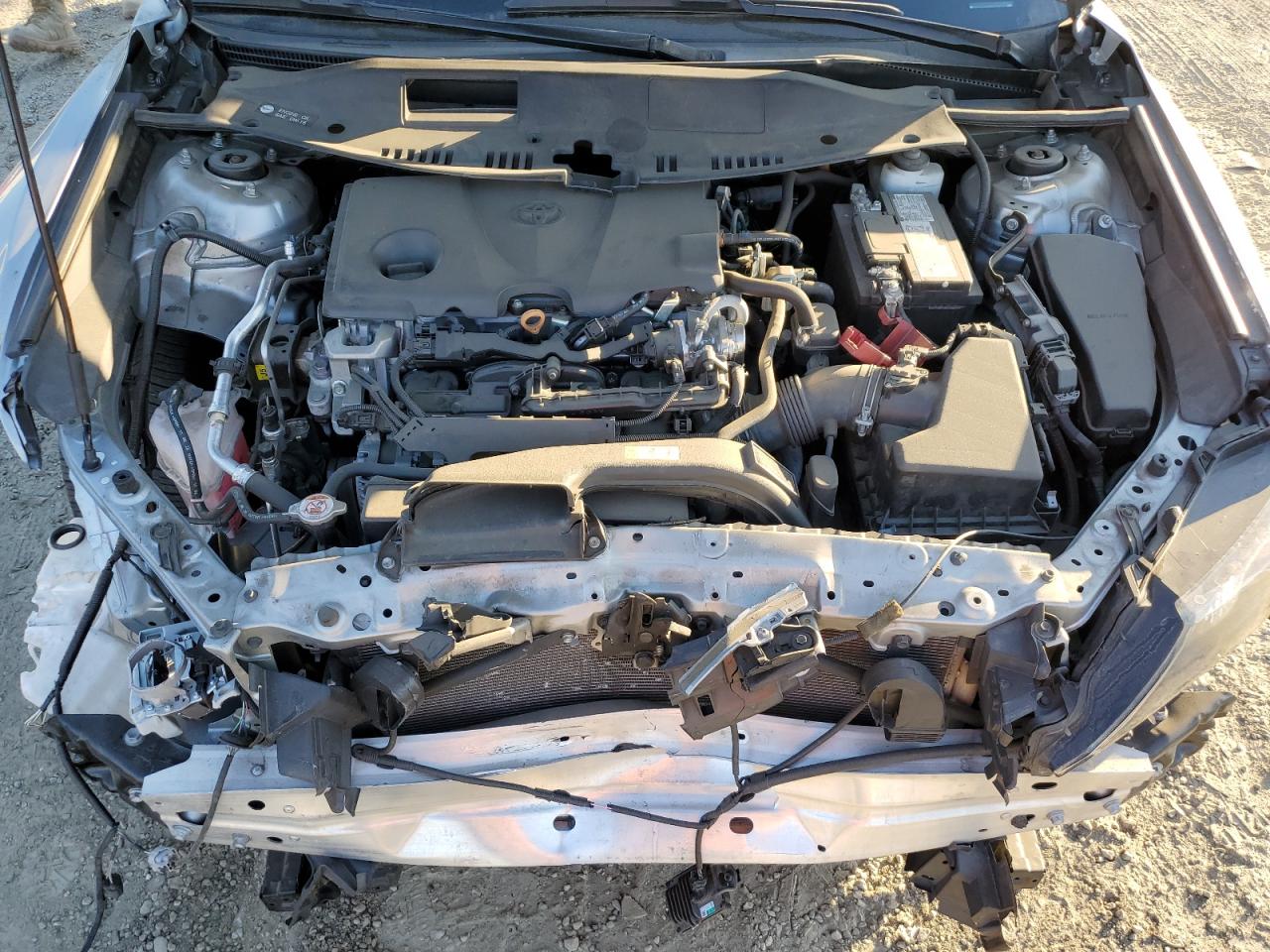 2021 Toyota Camry - Image 11