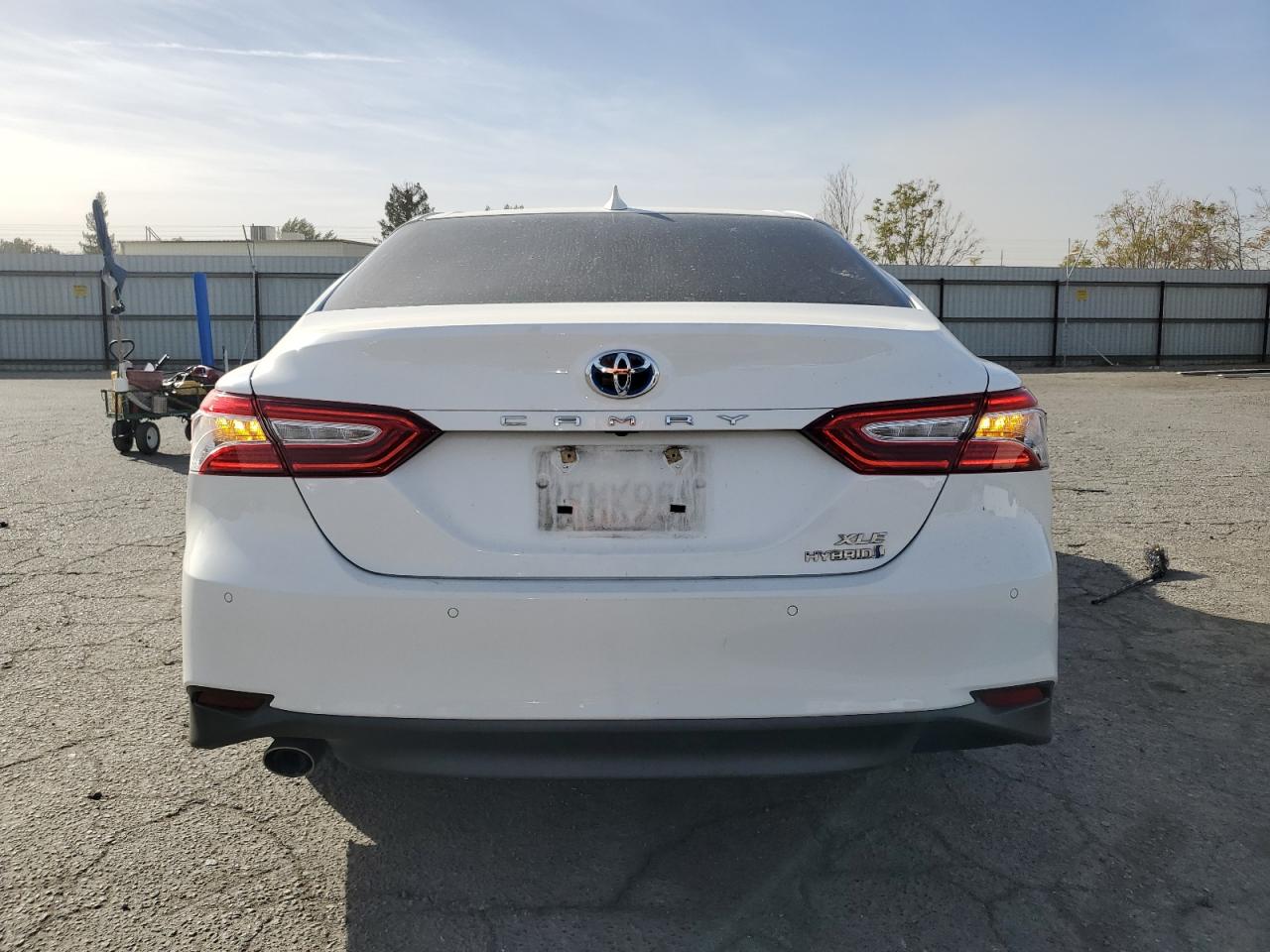 2018 Toyota Camry Hybrid VIN: 4T1B21HK9JU009705 Lot: 79776604