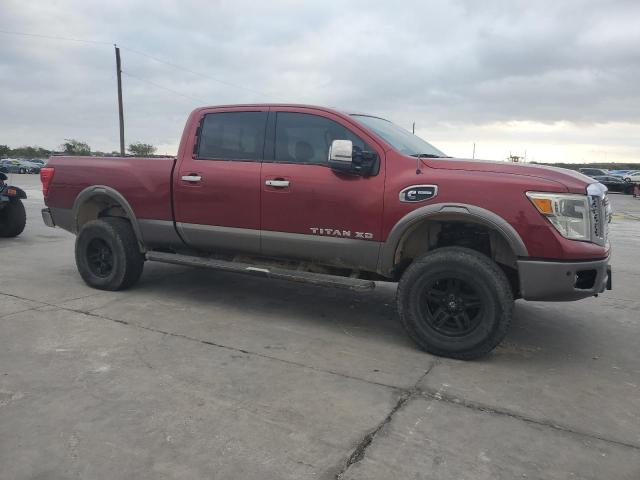 Pickups NISSAN TITAN 2016 Czerwony