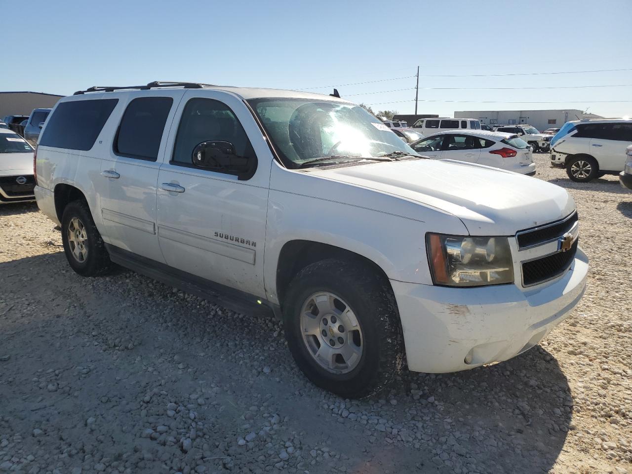 2013 Chevrolet Suburban - Image 4