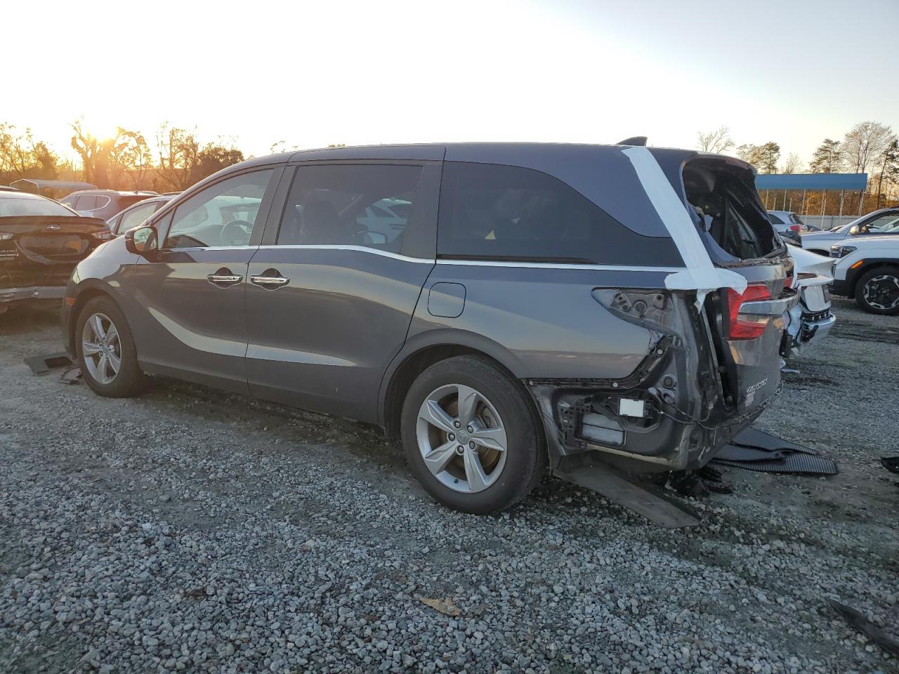 2019 Honda Odyssey - Image 2