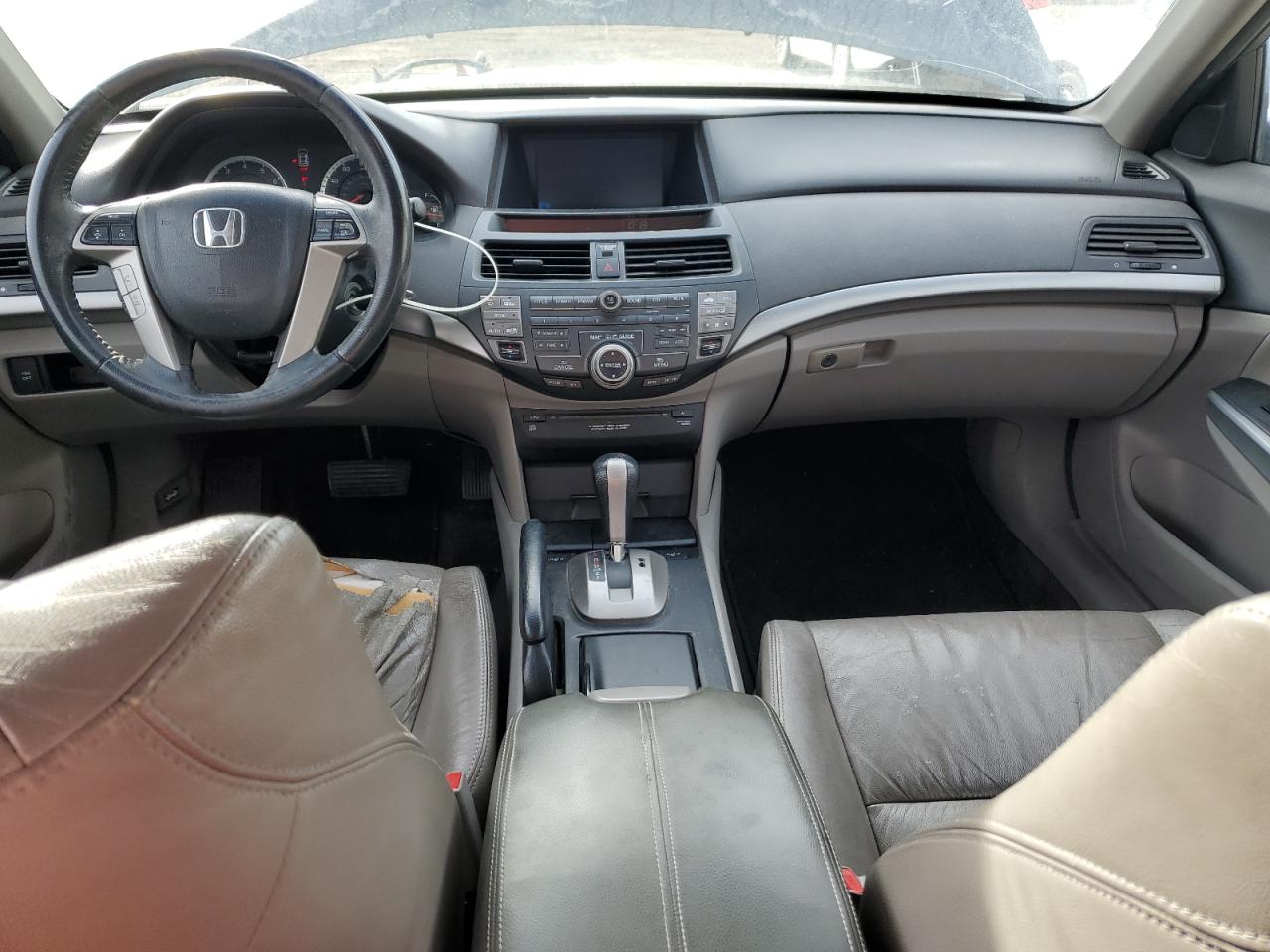 2010 Honda Accord - Image 8