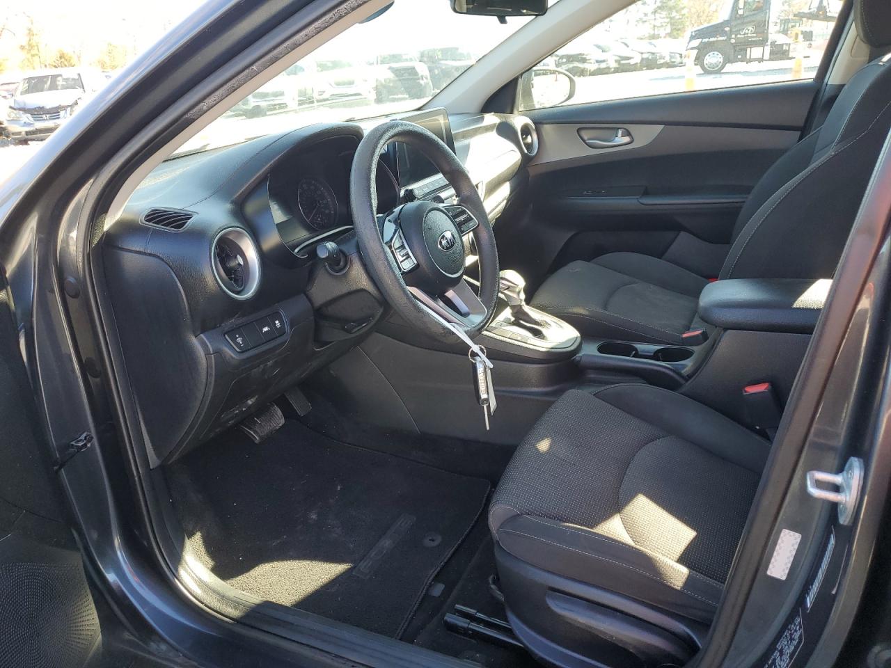 2019 Kia Forte - Image 7