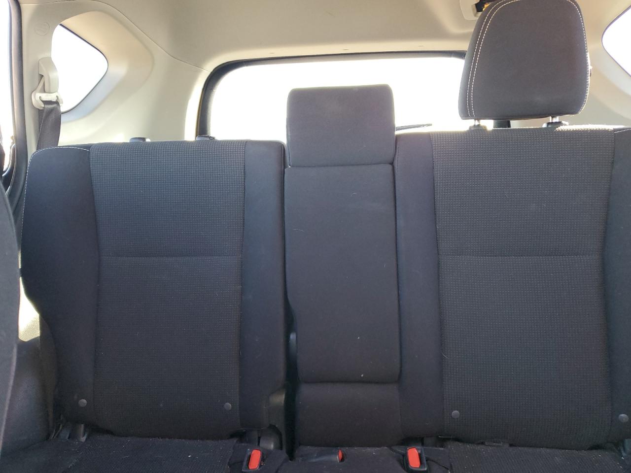 2018 Toyota RAV 4 - Image 10