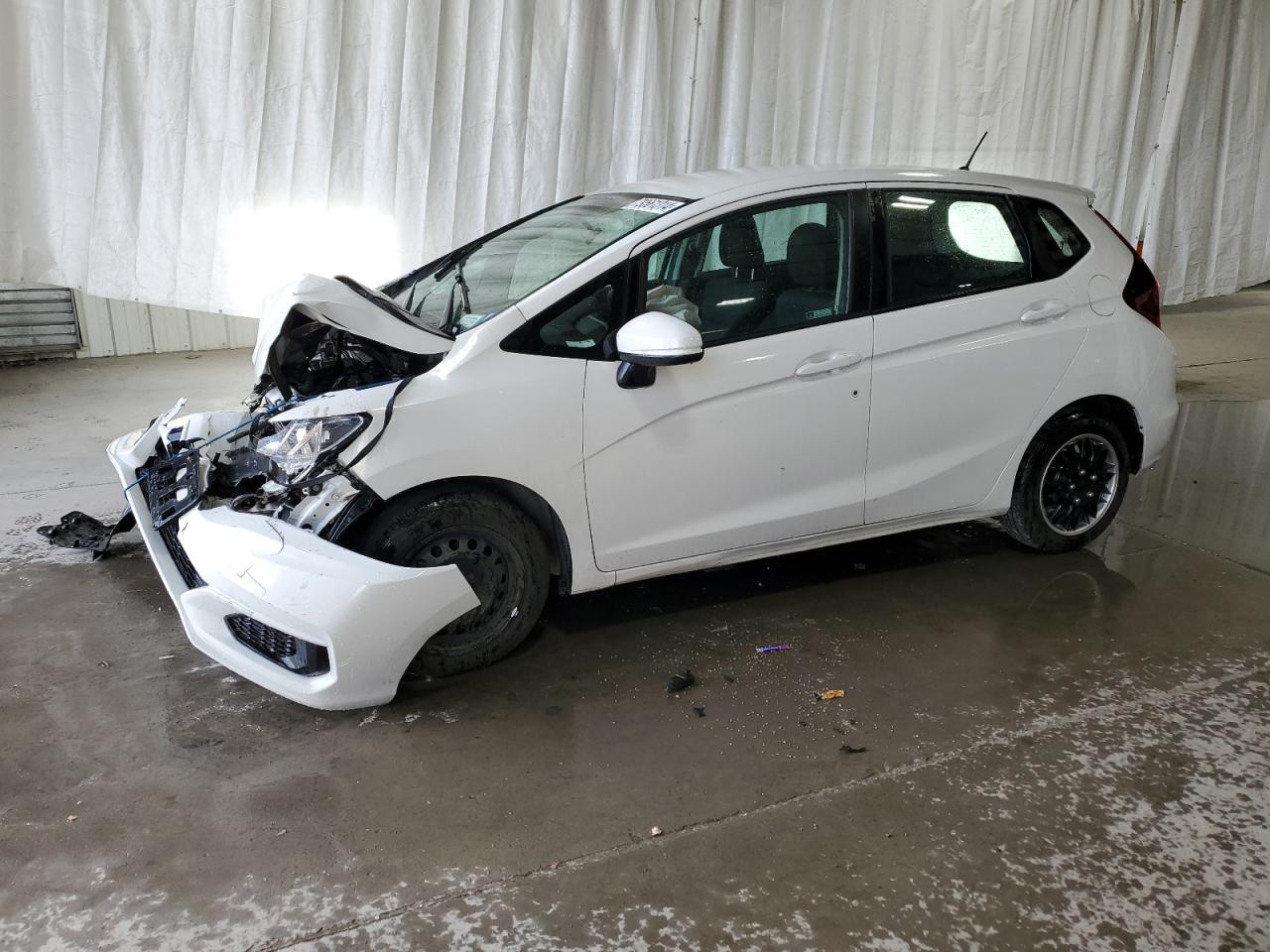 VIN 3HGGK5H41KM750747 2019 HONDA FIT no.1