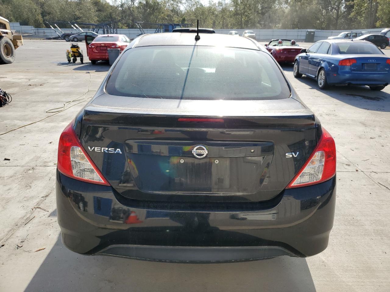 2017 Nissan Versa S VIN: 3N1CN7AP6HL833385 Lot: 78696004