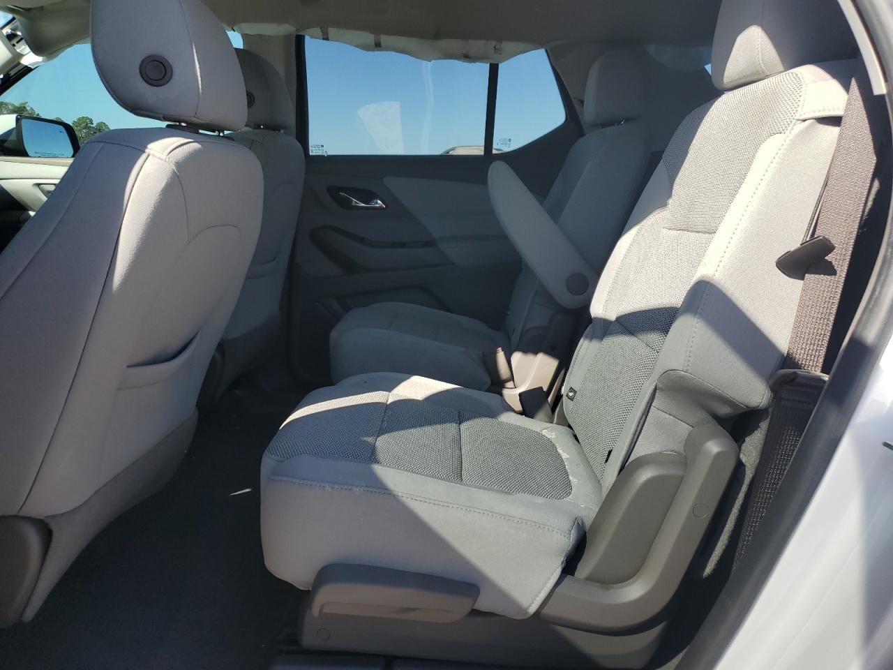 2019 Chevrolet Traverse - Image 11