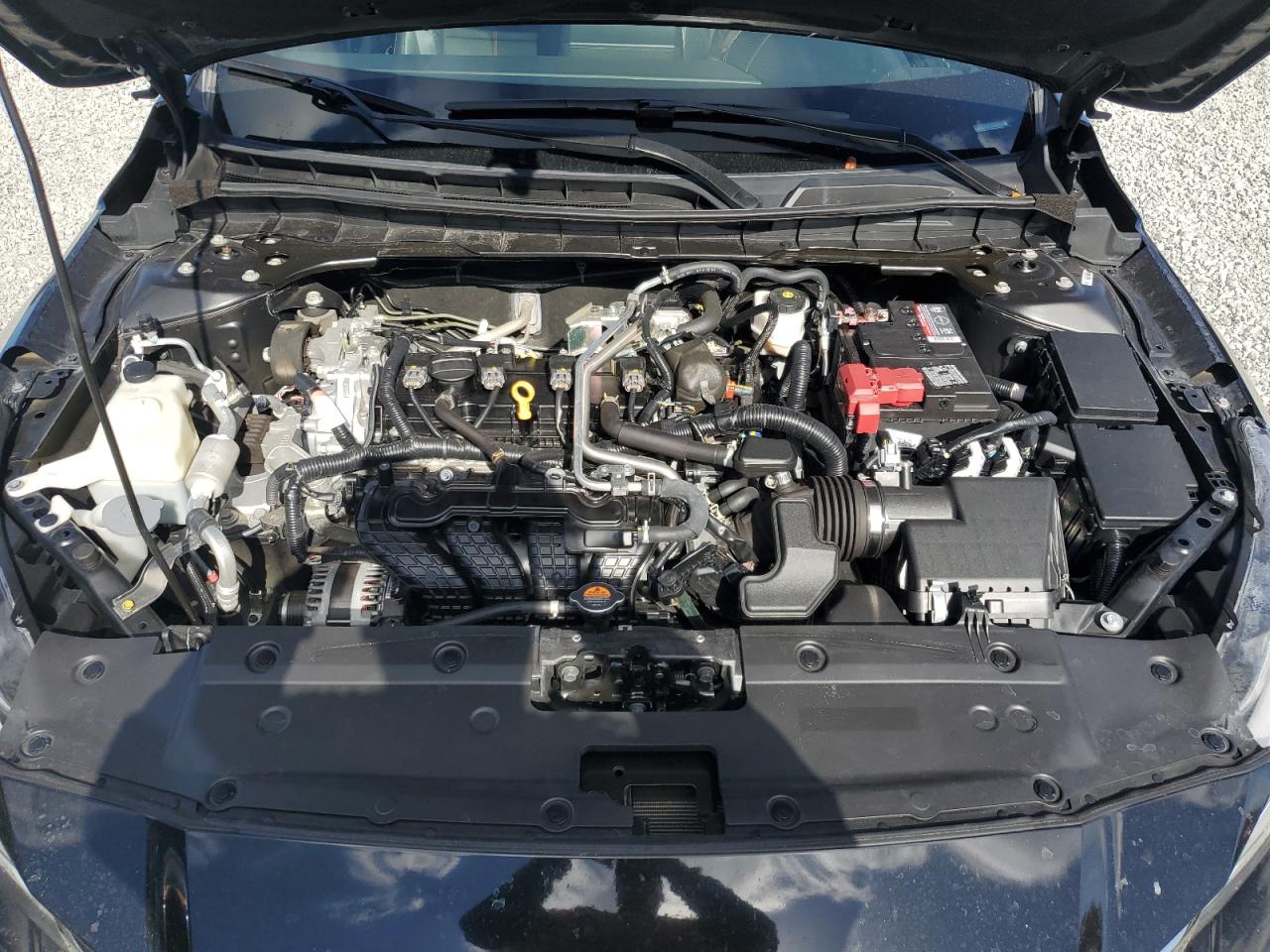 2021 Nissan Altima - Image 11