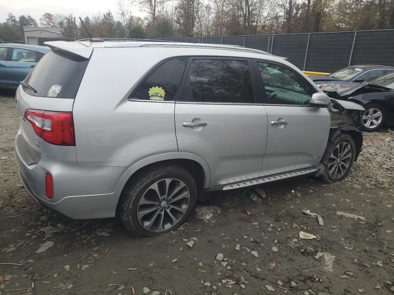 2014 Kia Sorento - Image 3