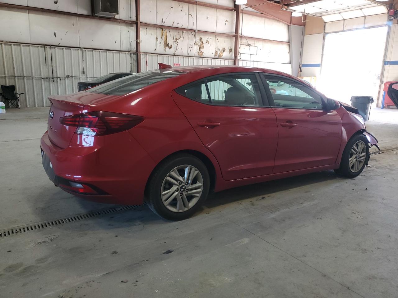 2019 Hyundai Elantra - Image 3