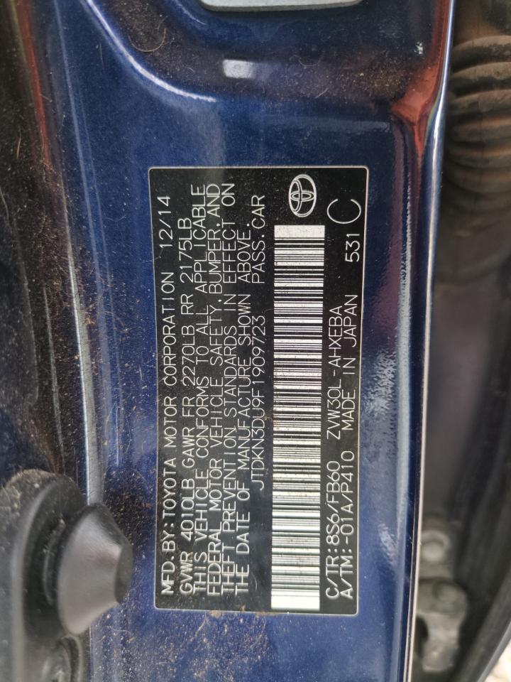2015 Toyota Prius - Image 13