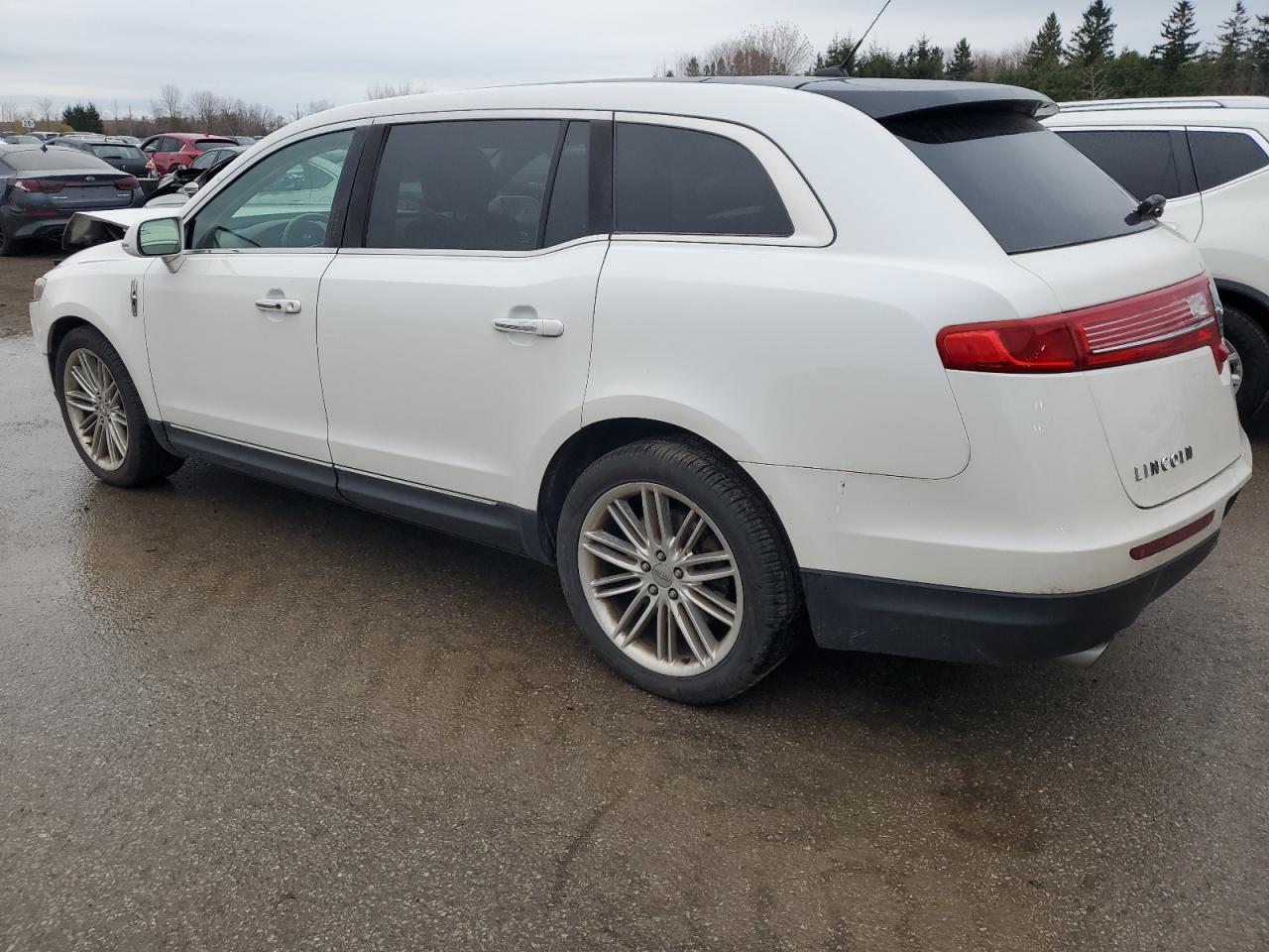 2014 Lincoln Mkt VIN: 2LMHJ5ATXEBL50022 Lot: 80943024