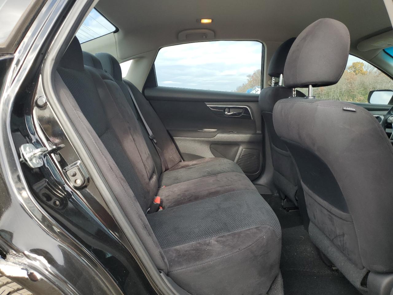 2014 Nissan Altima - Image 10
