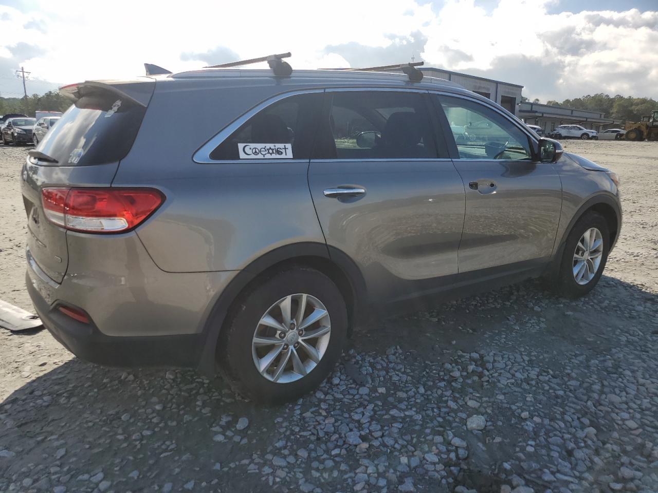 VIN 5XYPG4A34GG101282 2016 KIA SORENTO no.3