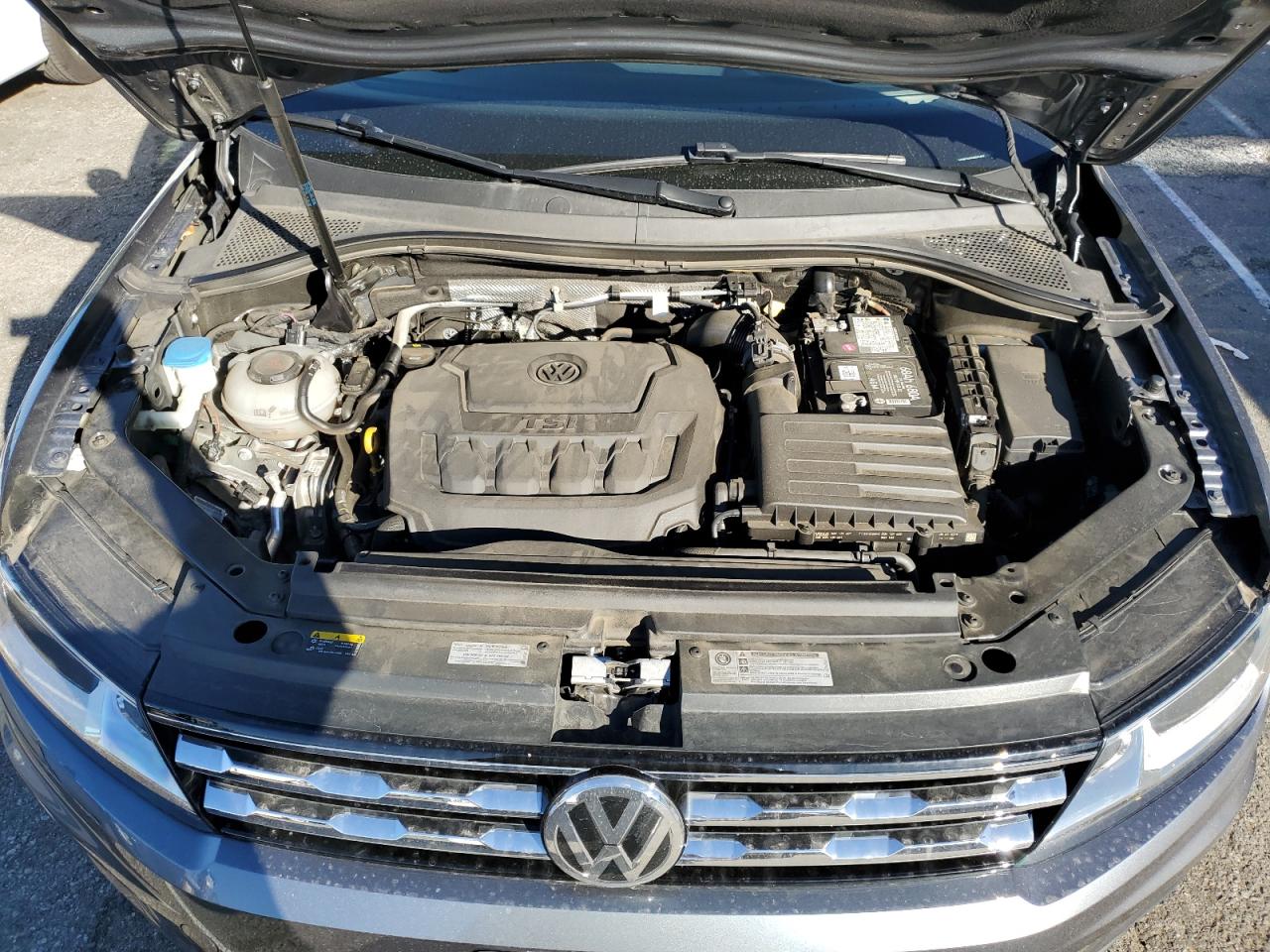 2019 Volkswagen Tiguan - Image 12
