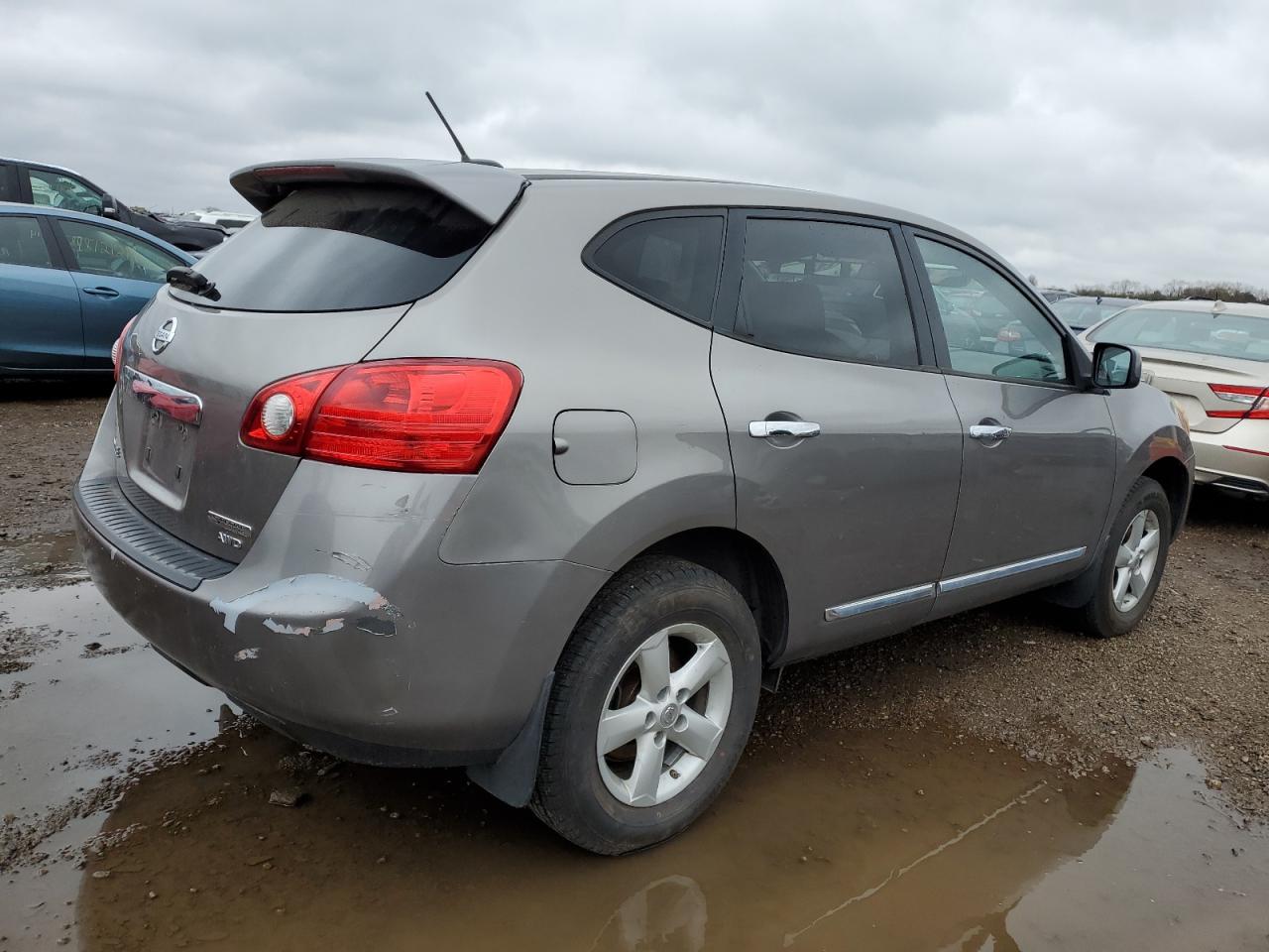 2013 Nissan Rogue - Image 3