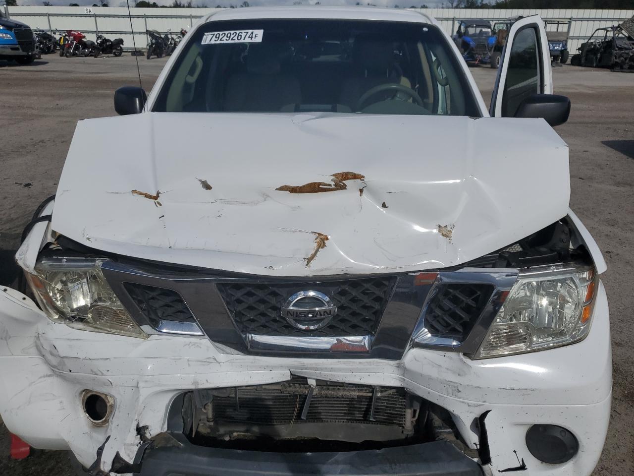 2012 Nissan Navara (Frontier) - Image 11