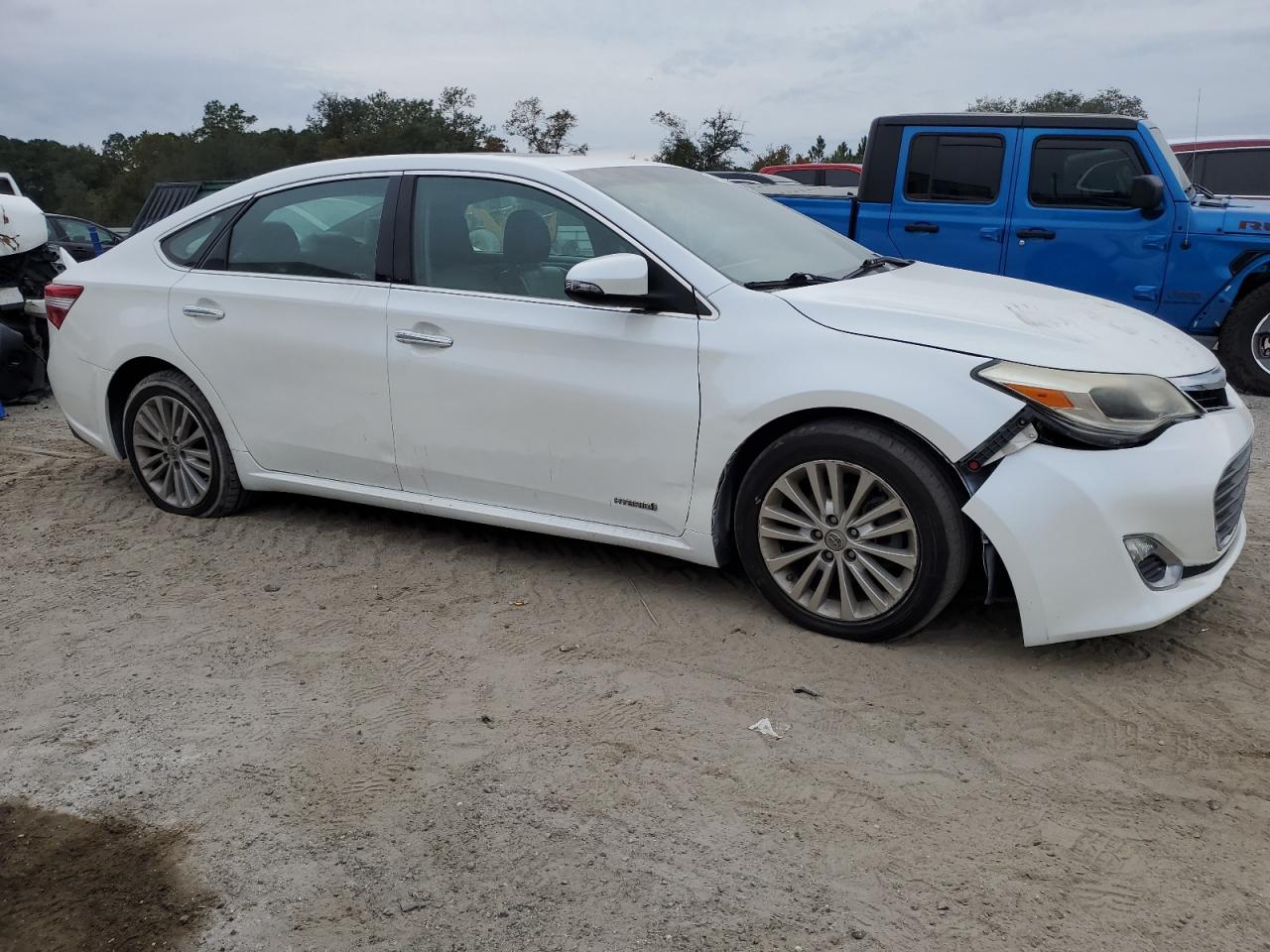 VIN 4T1BD1EB1DU013623 2013 TOYOTA AVALON no.4