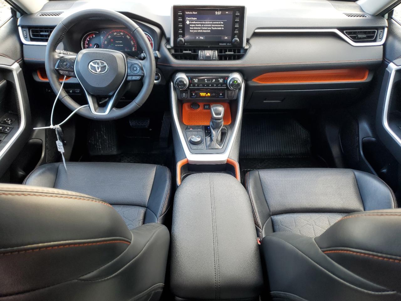 2019 Toyota RAV 4 - Image 8