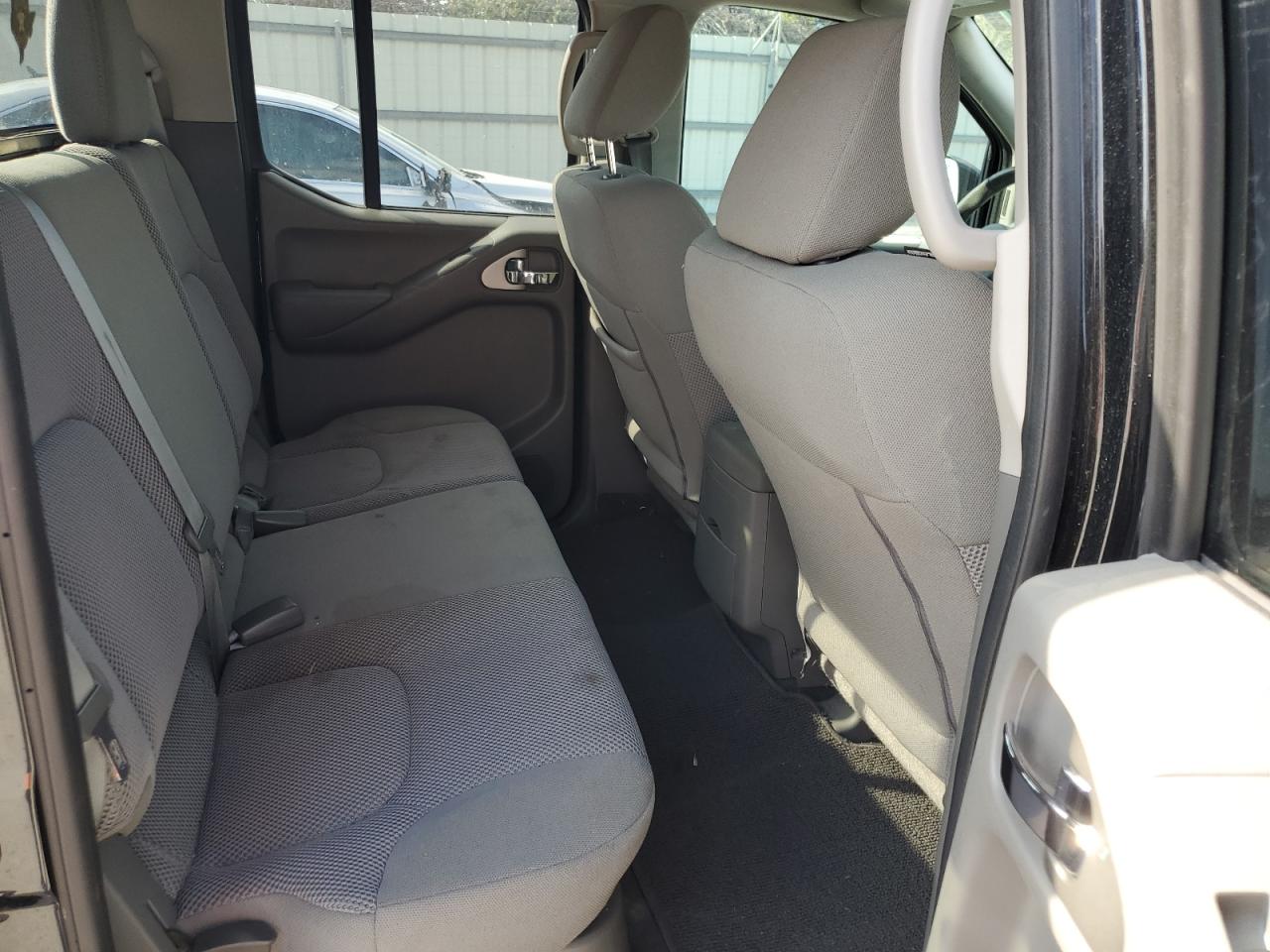 2019 Nissan Navara (Frontier) - Image 10