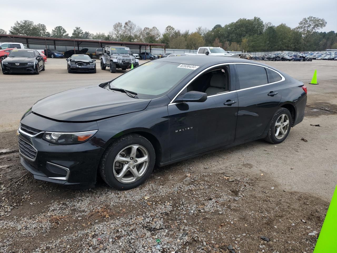 VIN 1G1ZB5ST4GF350723 2016 CHEVROLET MALIBU no.1