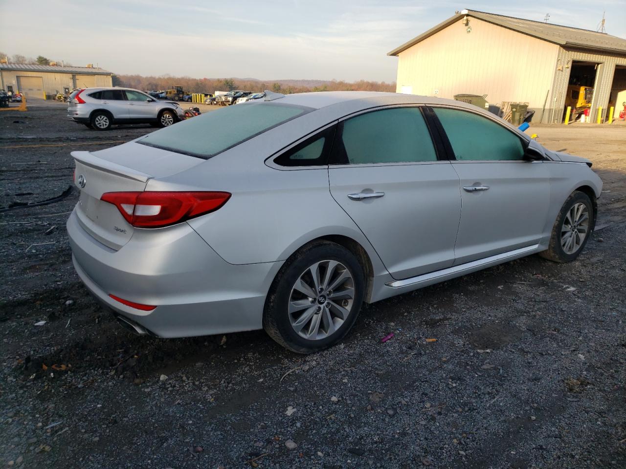 2016 Hyundai Sonata - Image 3
