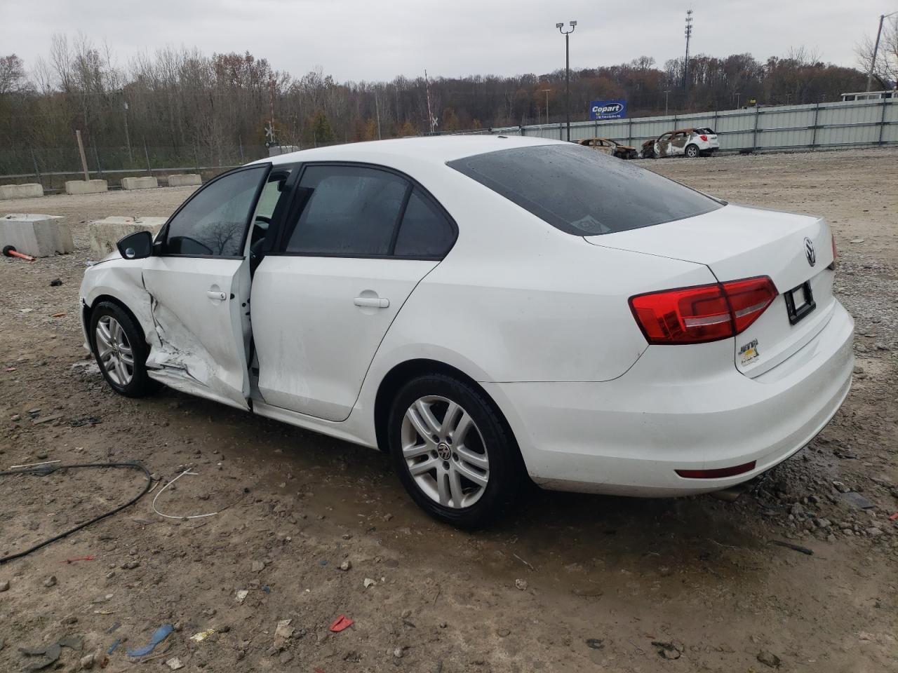 2015 Volkswagen Jetta - Image 2