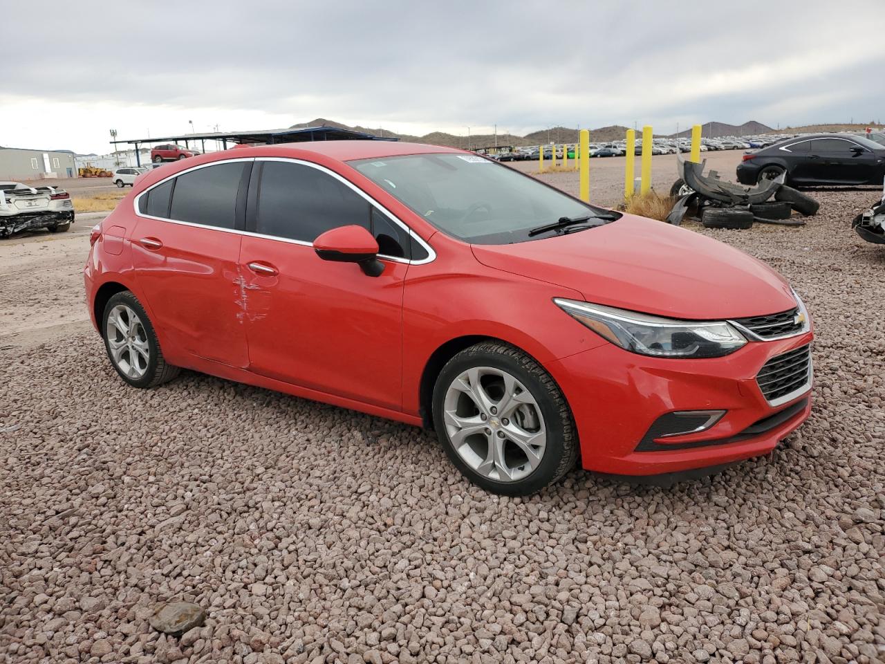2018 Chevrolet Cruze - Image 4