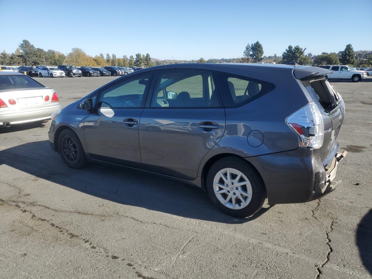 VIN JTDZN3EU0D3231667 2013 TOYOTA PRIUS no.2