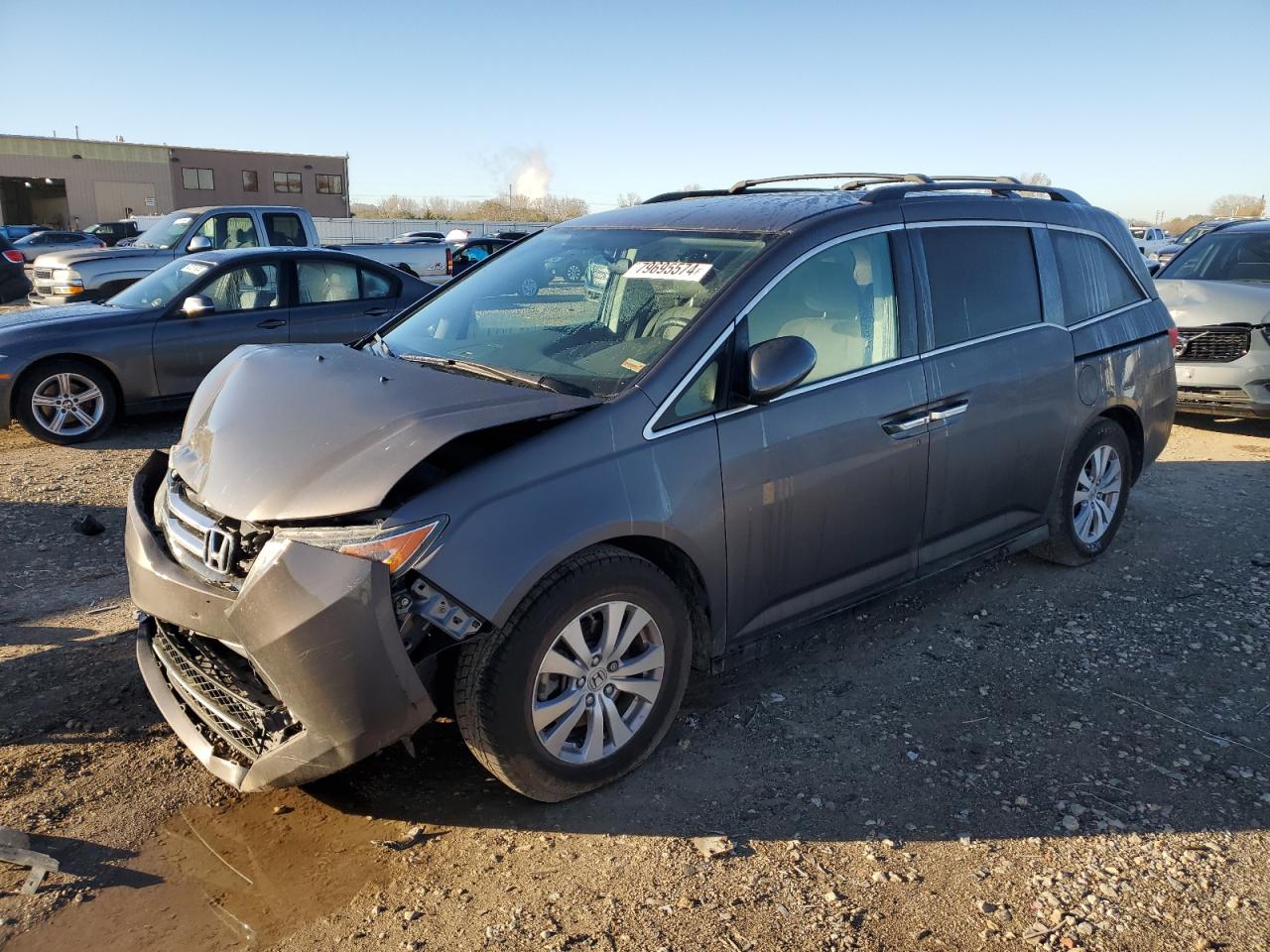 2015 Honda Odyssey - Image 1