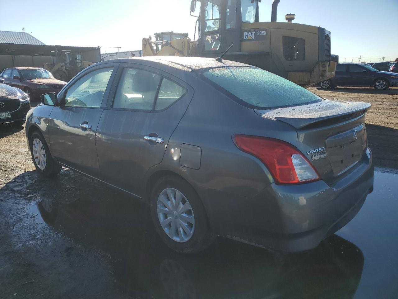 2017 Nissan Versa - Image 2