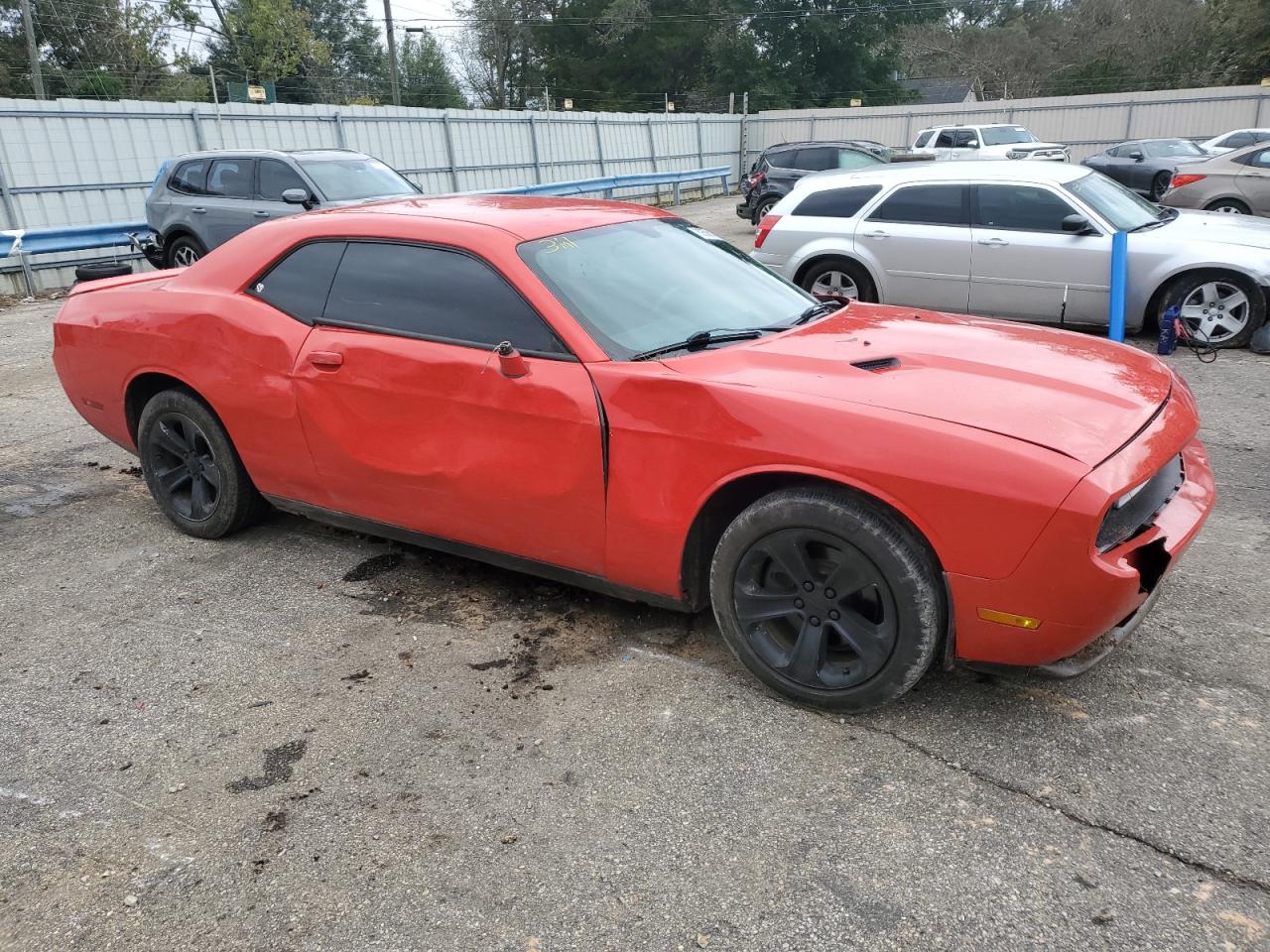 2014 Dodge Challenger - Image 4