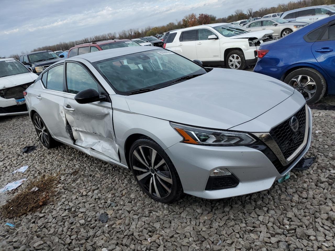 VIN 1N4BL4CV6MN388798 2021 NISSAN ALTIMA no.4