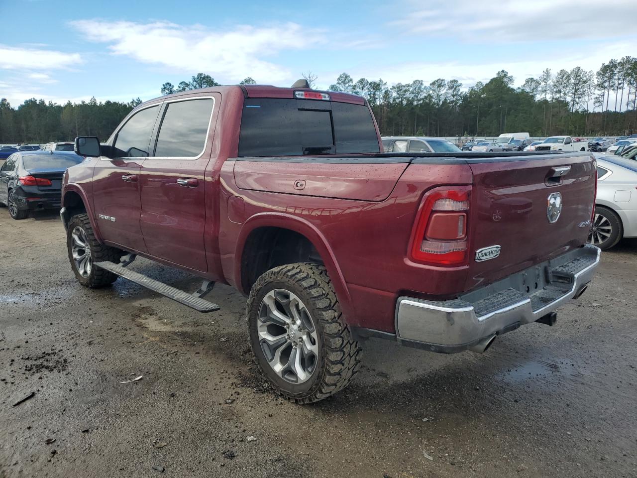 2019 RAM 1500 - Image 2