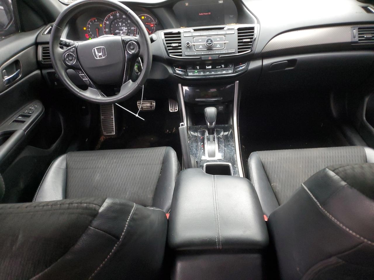 2017 Honda Accord - Image 8