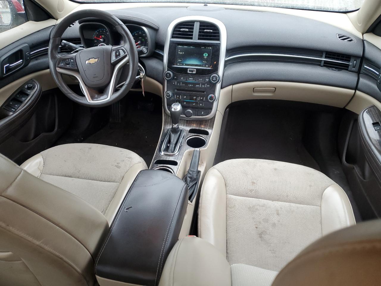 2014 Chevrolet Malibu - Image 8