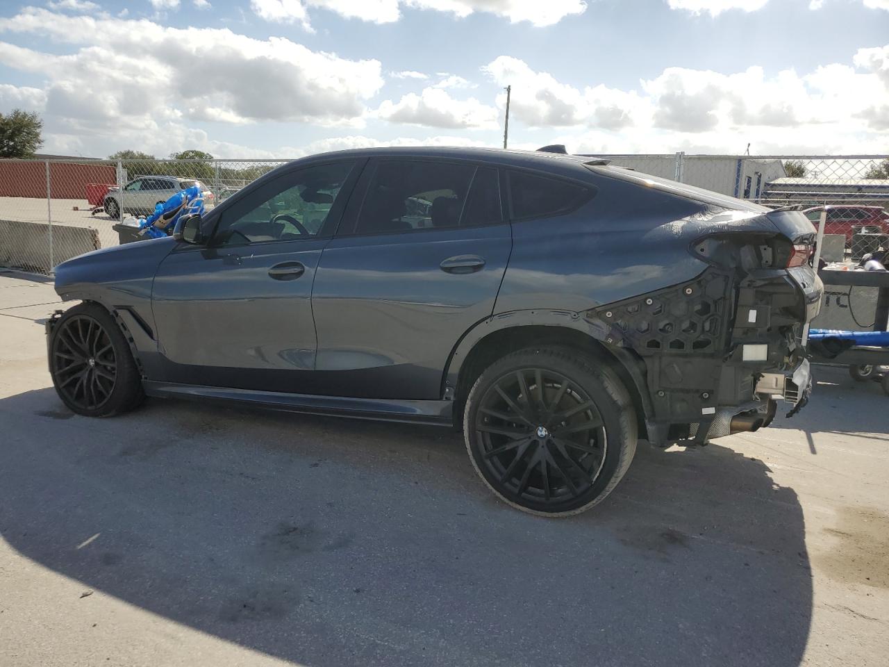 5UXCY8C06N9K56709 BMW X6 2022. Фото: 1