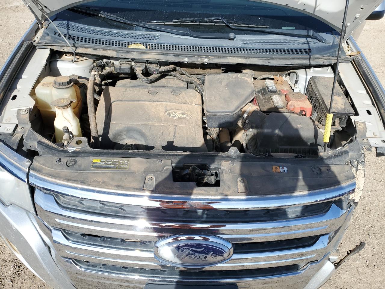 2014 Ford Edge - Image 12