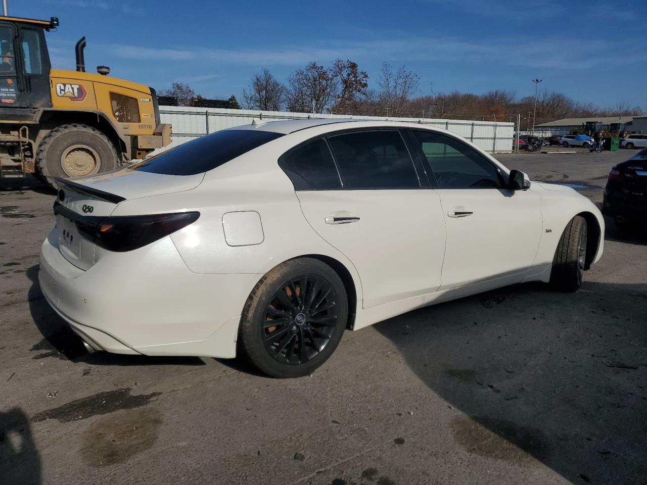 2018 Infiniti Q50 - Image 3