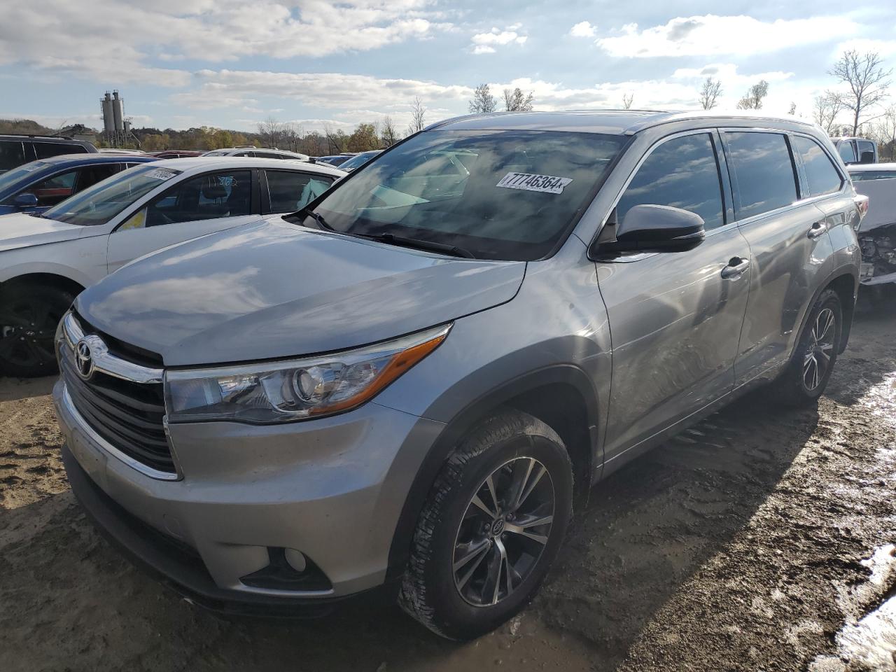 VIN 5TDJKRFH5GS306358 2016 TOYOTA HIGHLANDER no.1