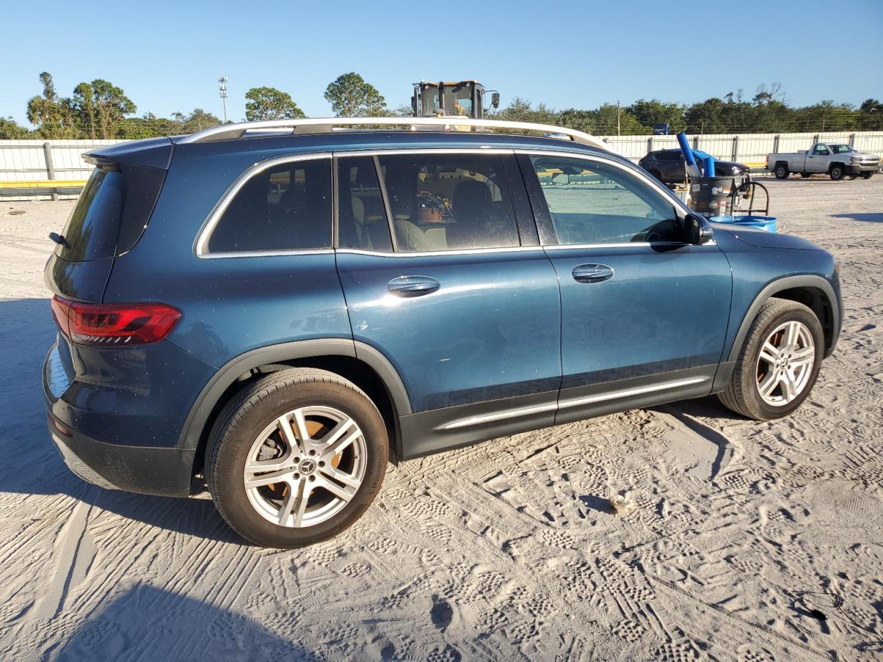 2020 Mercedes-Benz GLB - Image 3