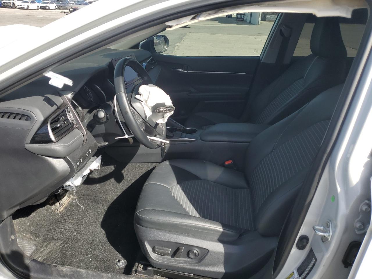 2023 Toyota Camry - Image 7