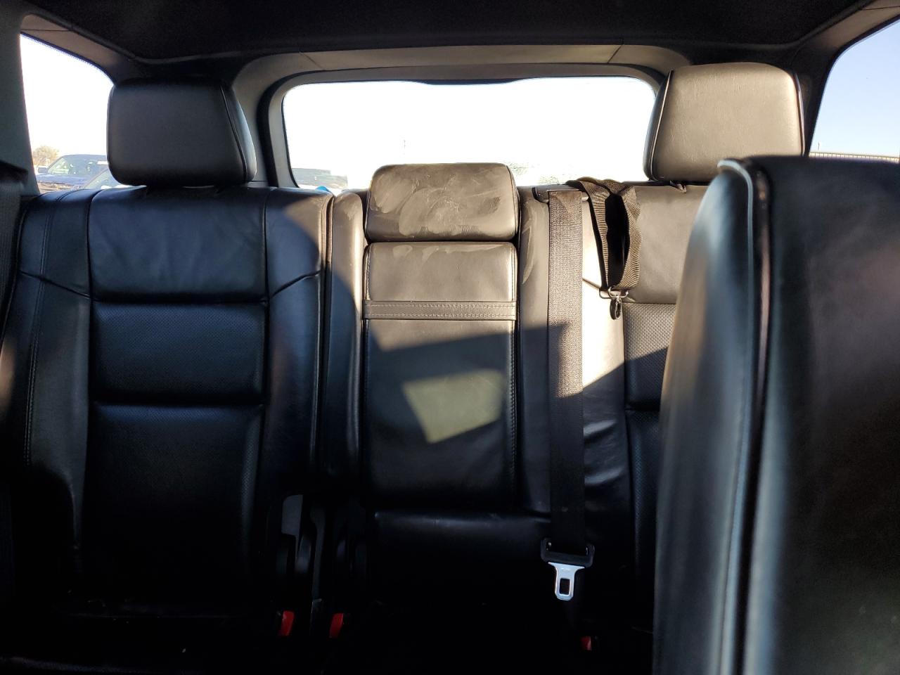 2018 Jeep Grand Cherokee - Image 10