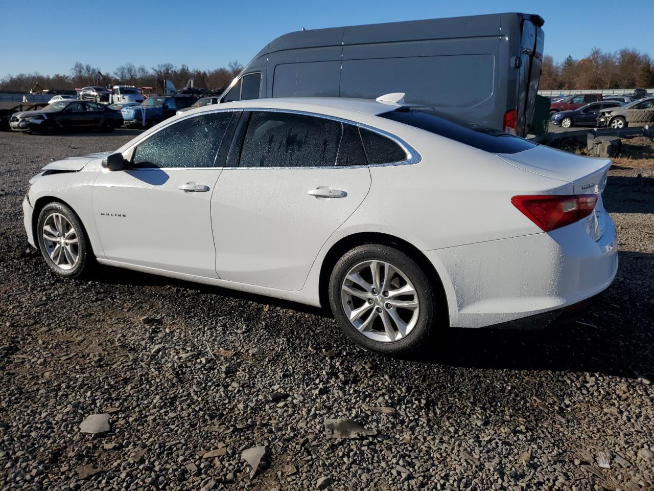 2017 Chevrolet Malibu - Image 2