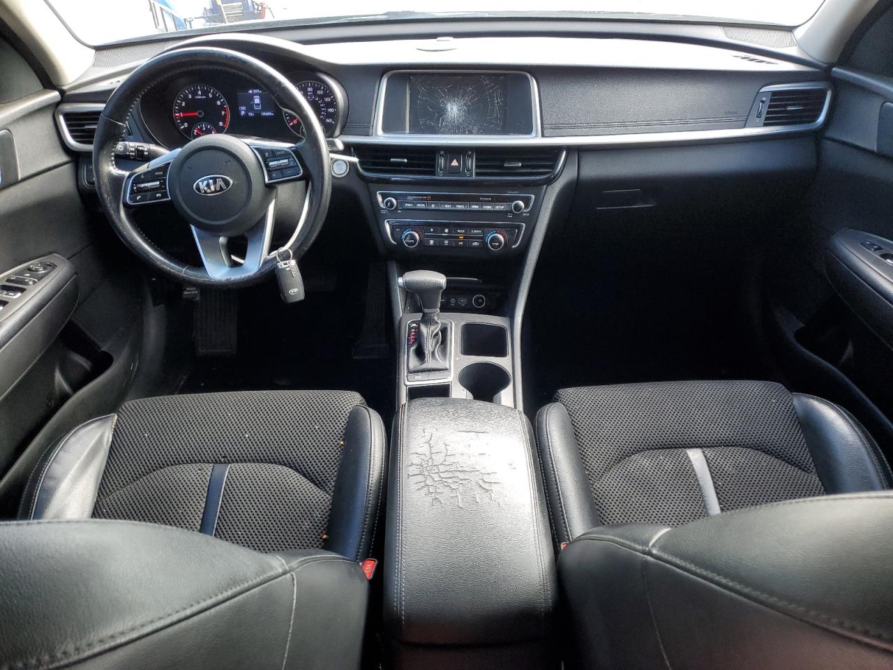 VIN 5XXGT4L31KG290477 2019 KIA OPTIMA no.8