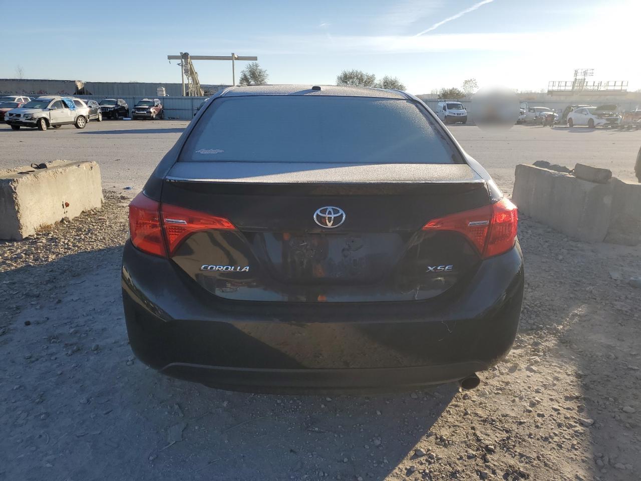 2017 Toyota Corolla - Image 6