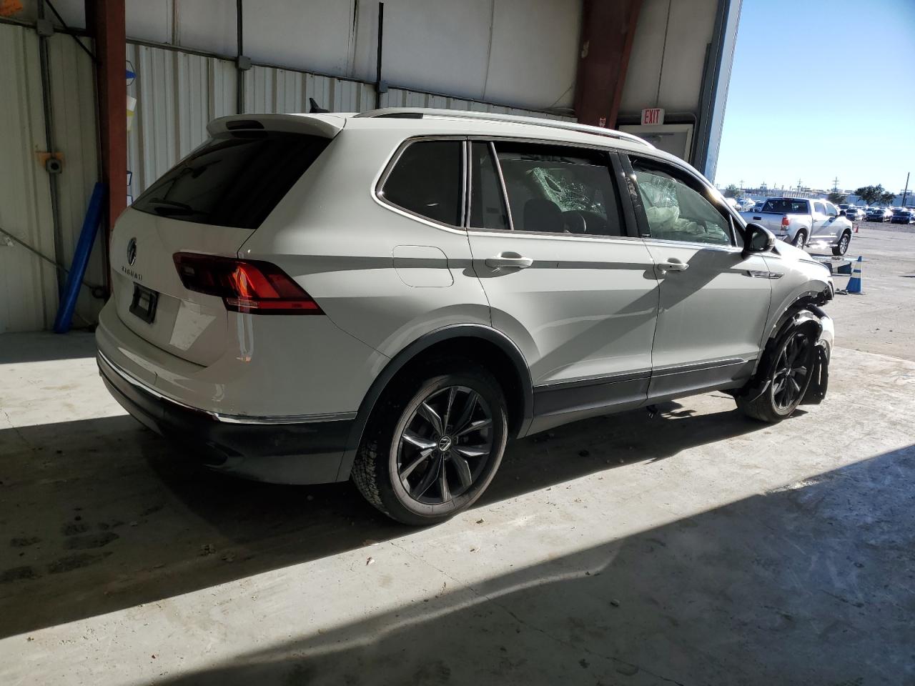 VIN 3VV3B7AX6RM127441 2024 VOLKSWAGEN TIGUAN no.3