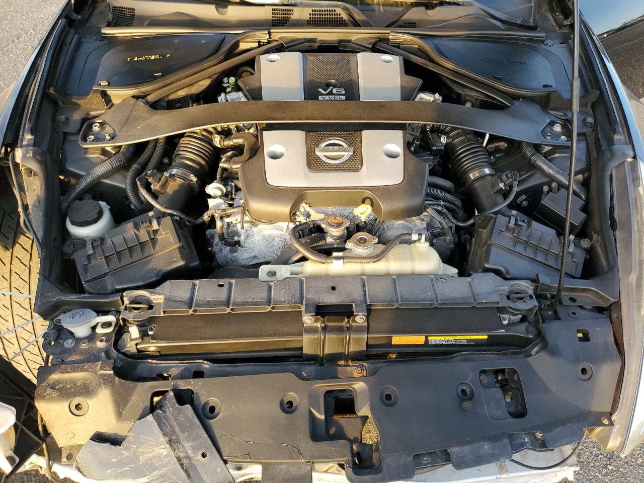 2012 Nissan 370Z - Image 11